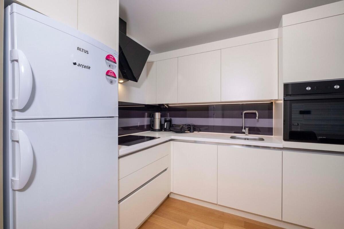 G Tower Modern Near Shopping Center Daire *