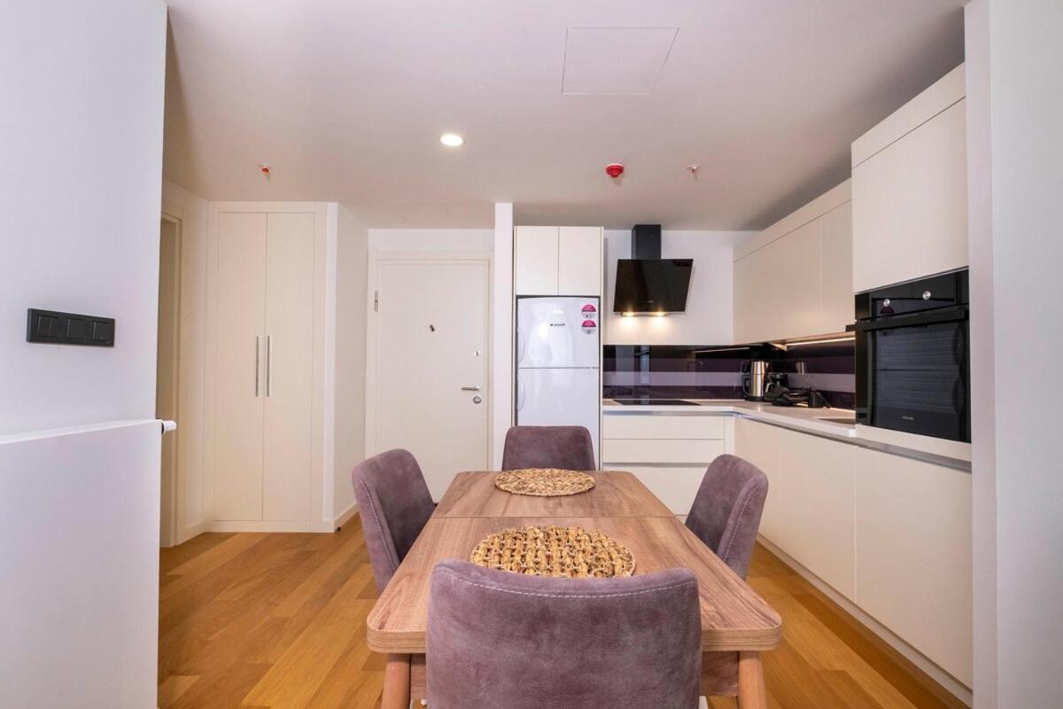 G Tower Modern Near Shopping Center Daire İstanbul