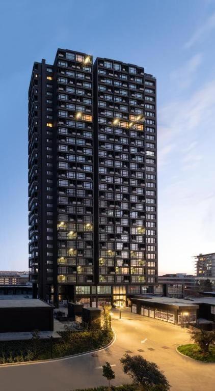 G Tower Modern Near Shopping Center İstanbul